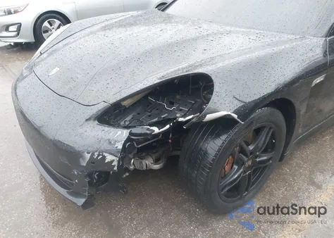 2012 Porsche Panamera 4 z USA, uszkodzony, nr VIN WP0AA2A73CL073066